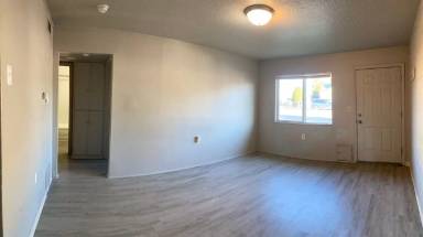 Main picture of 421 N 11th Ave