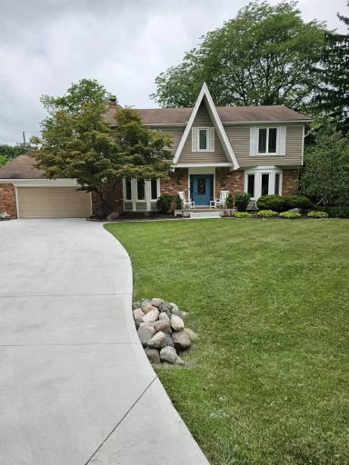 Main picture of 5476 Van Ness Dr