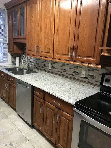 Main picture of 1254 Mississippi Ave