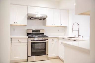Main picture of 1255 Federal Ave