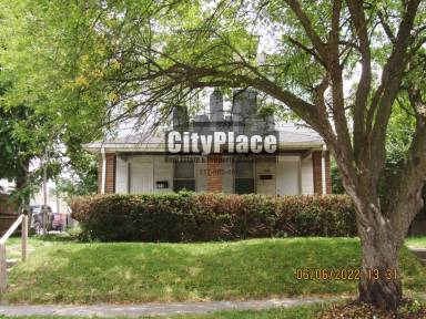 Main picture of 907 N Gladstone Ave
