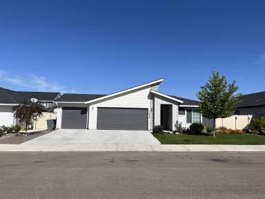 Main picture of 11474 W Teratai St