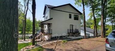 Main picture of 1229 Missouri Ave