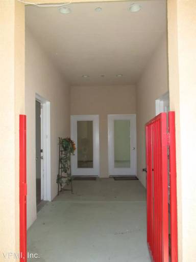 Main picture of 3760 E Calle de Carlos