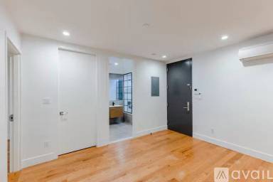 Main picture of 620 Parkside Ave