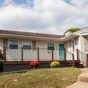 Main picture of 1445 Woodland Dr