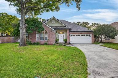 Main picture of 9370 Jaybird Cir E