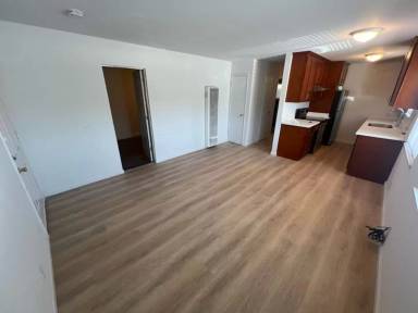 Main picture of 1084 Hazel Ave