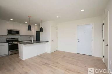 Main picture of 2431 Frankford Ave
