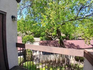 Main picture of 224 N Villa Way