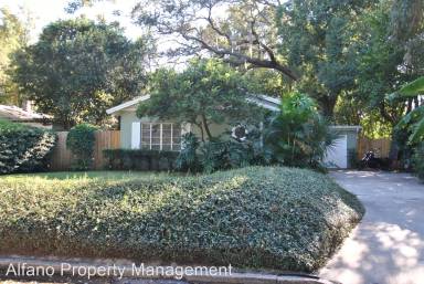 Main picture of 2020 E Jefferson St