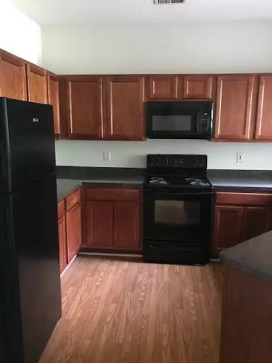 Main picture of 2320 Coach Way