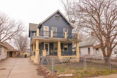 Main picture of 7411 Elton Ave