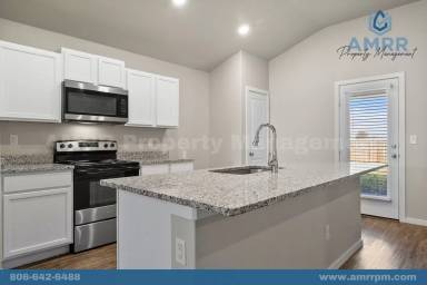 Main picture of 2025 Kenwood Ave