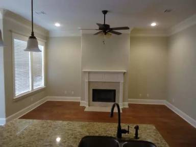 Main picture of 108 Emerald Sands Ln