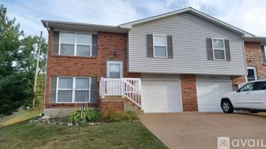 Main picture of 328 Oak Ridge Pkwy