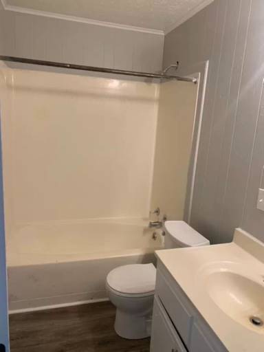 Main picture of 105 Rogers Rd