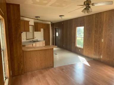 Main picture of 16055 Texas