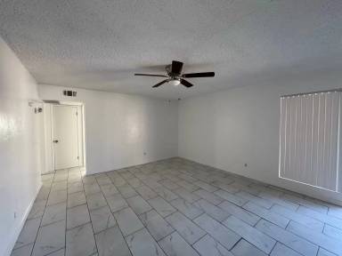 Main picture of 2120 E California Ave
