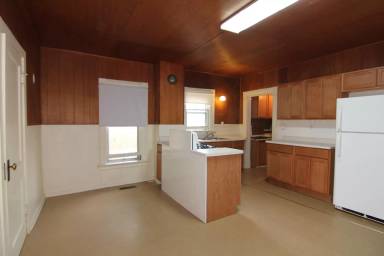 Main picture of 3161 130th St