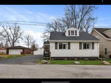 Main picture of 7411 W 136th Ln