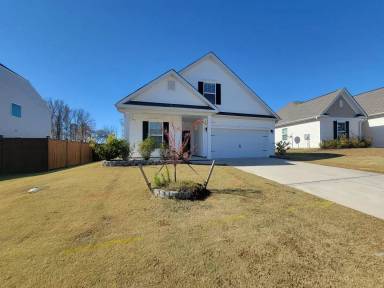 Main picture of 166 Luxborough Ct