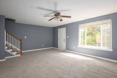 Main picture of 1721 Addison Rd S