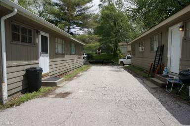 Main picture of 4206 N Jackson Ave