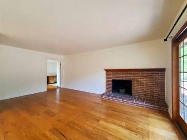 Main picture of 276 Deepstone Dr