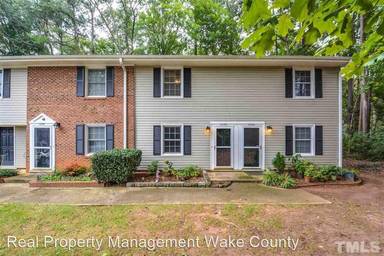 Main picture of 1248 Jamestown Ct