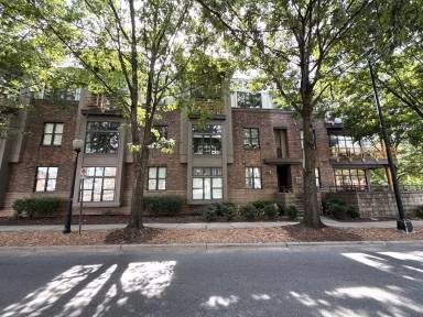 Main picture of 714 N Davidson St