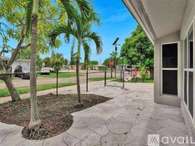 Main picture of 1400 NW 9th Ave
