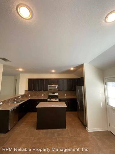 Main picture of 160 Beargrass Dr