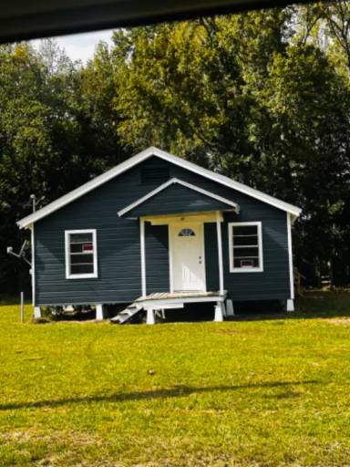 Main picture of 1614 Iris Dr