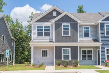 Main picture of 227 Chandler Ct