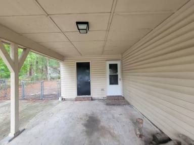 Main picture of 3528 Woodlake Rd