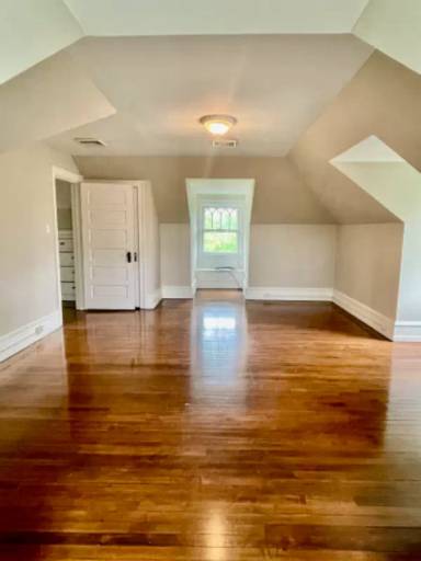Main picture of 223 Madison Ave