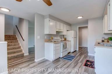 Main picture of 14302 SE Division St