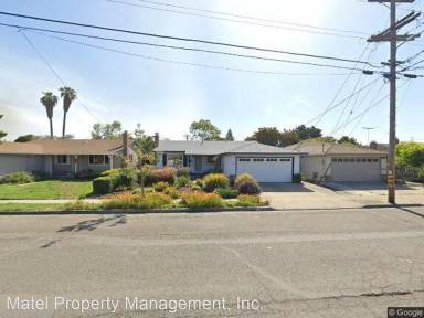 Main picture of 26294 Dodge Ave