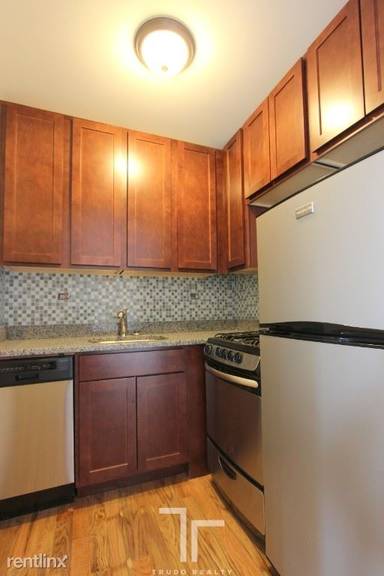 Main picture of 625.5 Arlington Pl