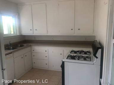 Main picture of 320 Main St