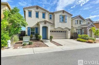 Main picture of 8461 Calheta Way