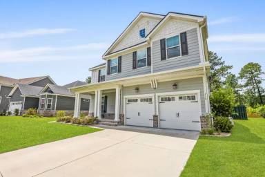 Main picture of 216 Wexford Dr