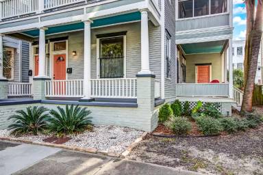 Main picture of 2234 Whitaker St