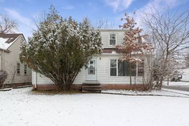 Main picture of 15 Jackson Blvd