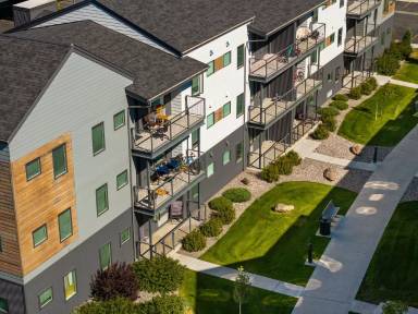 Main picture of Creekside