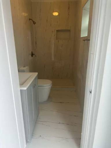 Main picture of 7120 Hope St