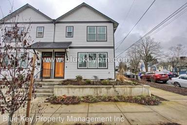 Main picture of 3908 NE Killingsworth St