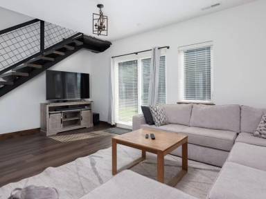 Main picture of 8549 S Caribou Ct