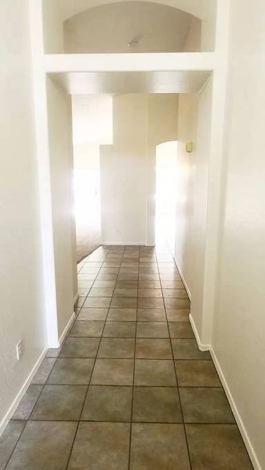 Main picture of 1690 W Pinon Ct